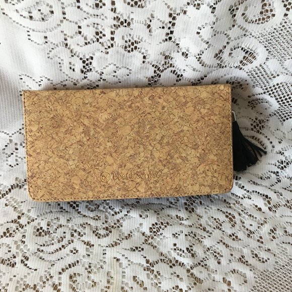 NIB BEAUTICONTROL CORK WITH BLUE TASSEL CLUTCH - Picture 2 of 5